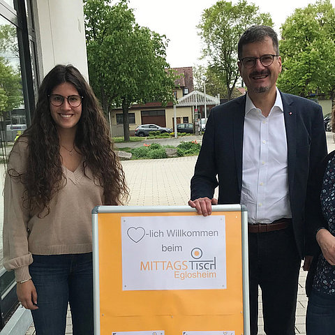 FSJ trifft Diözesancaritasdirektor Mittagstisch Eglosheim FSJ trifft Diözesancaritasdirektor Mittagstisch Eglosheim